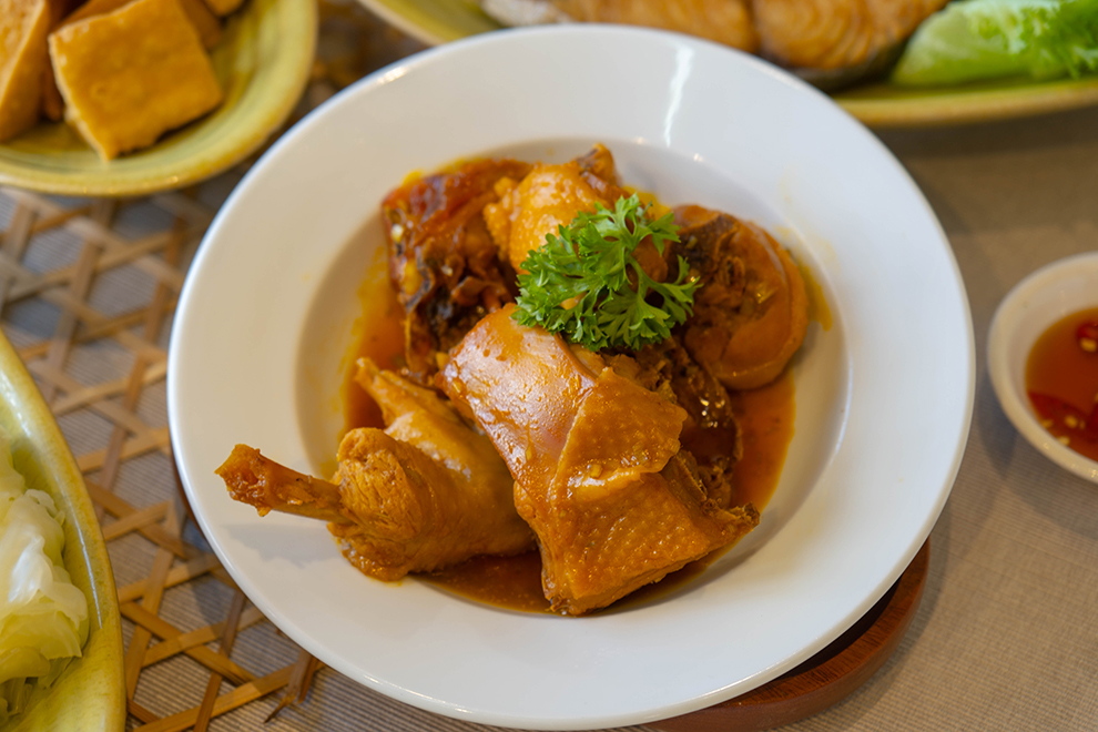 Gà Ram (Mặn/Gừng/Sả Ớt)